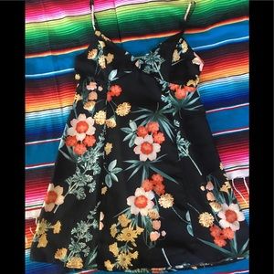 Floral Summer Dress! 🌺 Never Worn 🌴